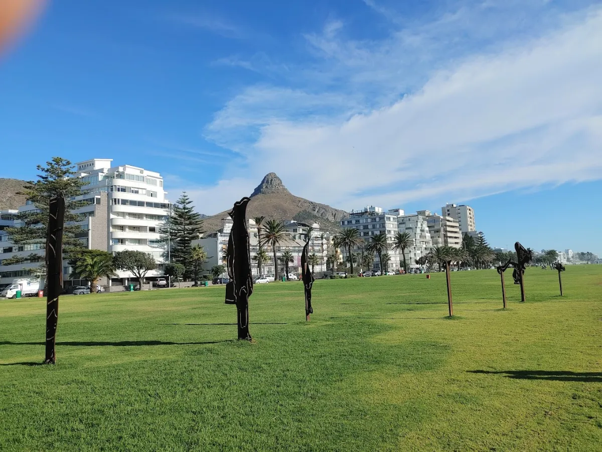 Sea Point Promenade - Find and Go