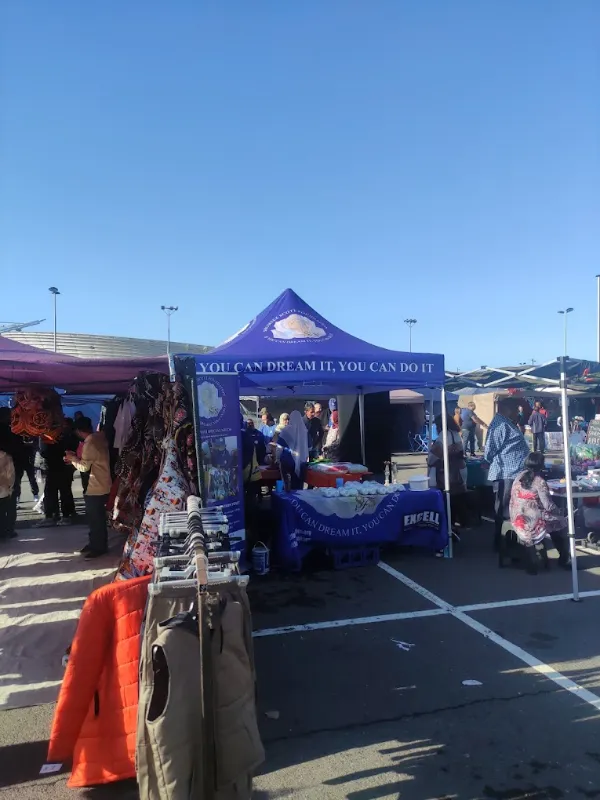 Green Point Flea Market