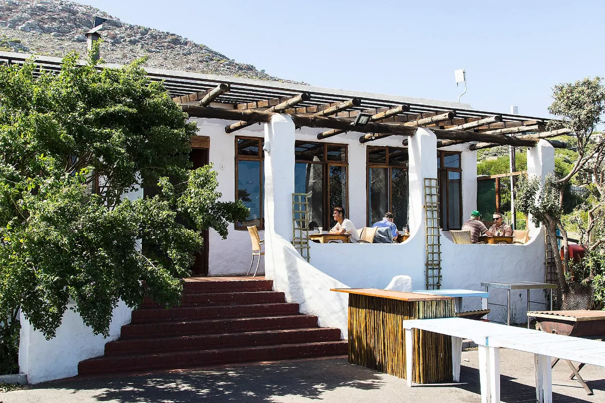 Camel Rock Restaurant 