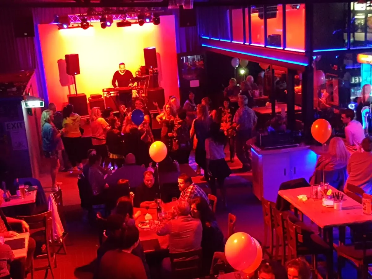 Blues and Groove Lounge