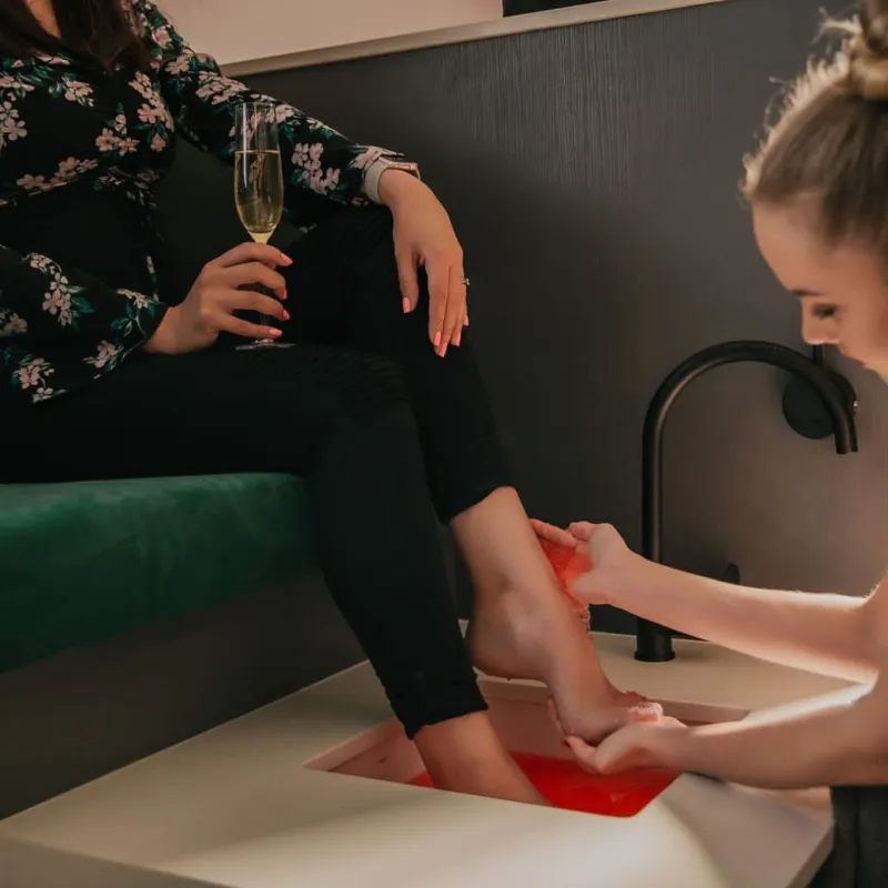 Nuudo Luxury Express Spa